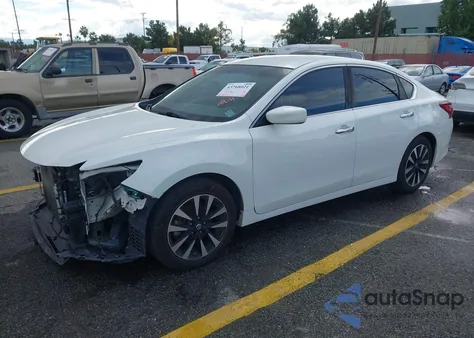 2018 Nissan Altima 2.5 Sv z USA, uszkodzony, nr VIN 1N4AL3AP8JC205466